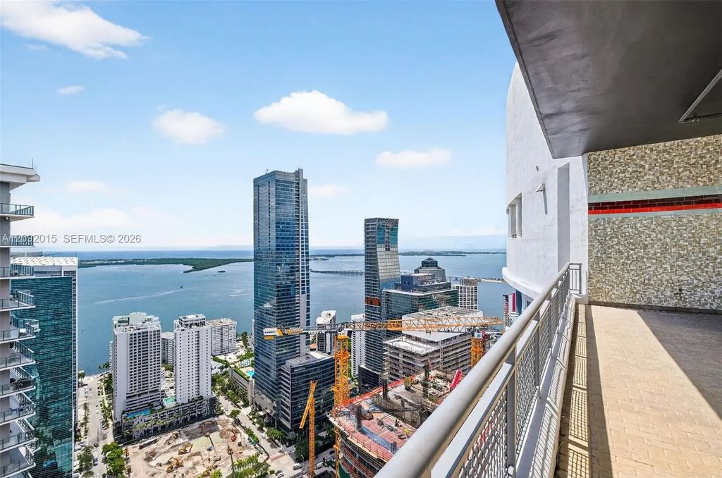 60 Sw 13th Street #3209, Miami