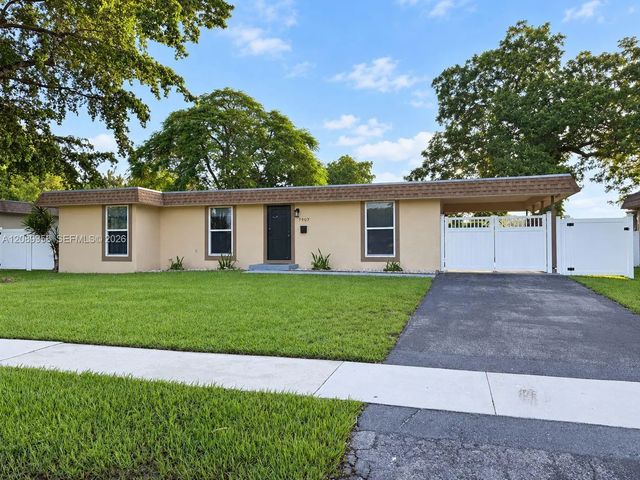 7907 Nw 73rd Terrace, Tamarac