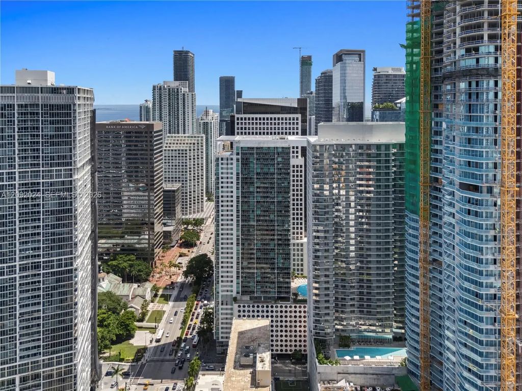 77 Se 5th Street #2502, Miami