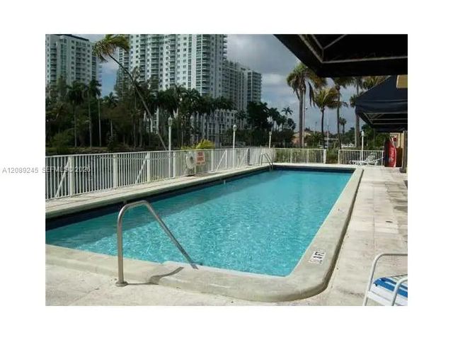 1740 N River Drive #117, Miami