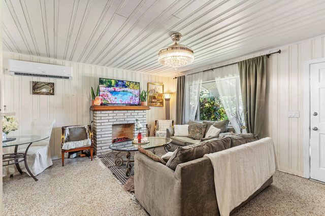 3 of 30 - 418 Kern Street, West Palm Beach, FL