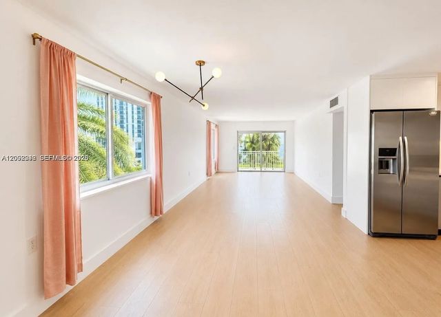 2 of 40 - 1631 Ne 114th Street #307, Miami, FL