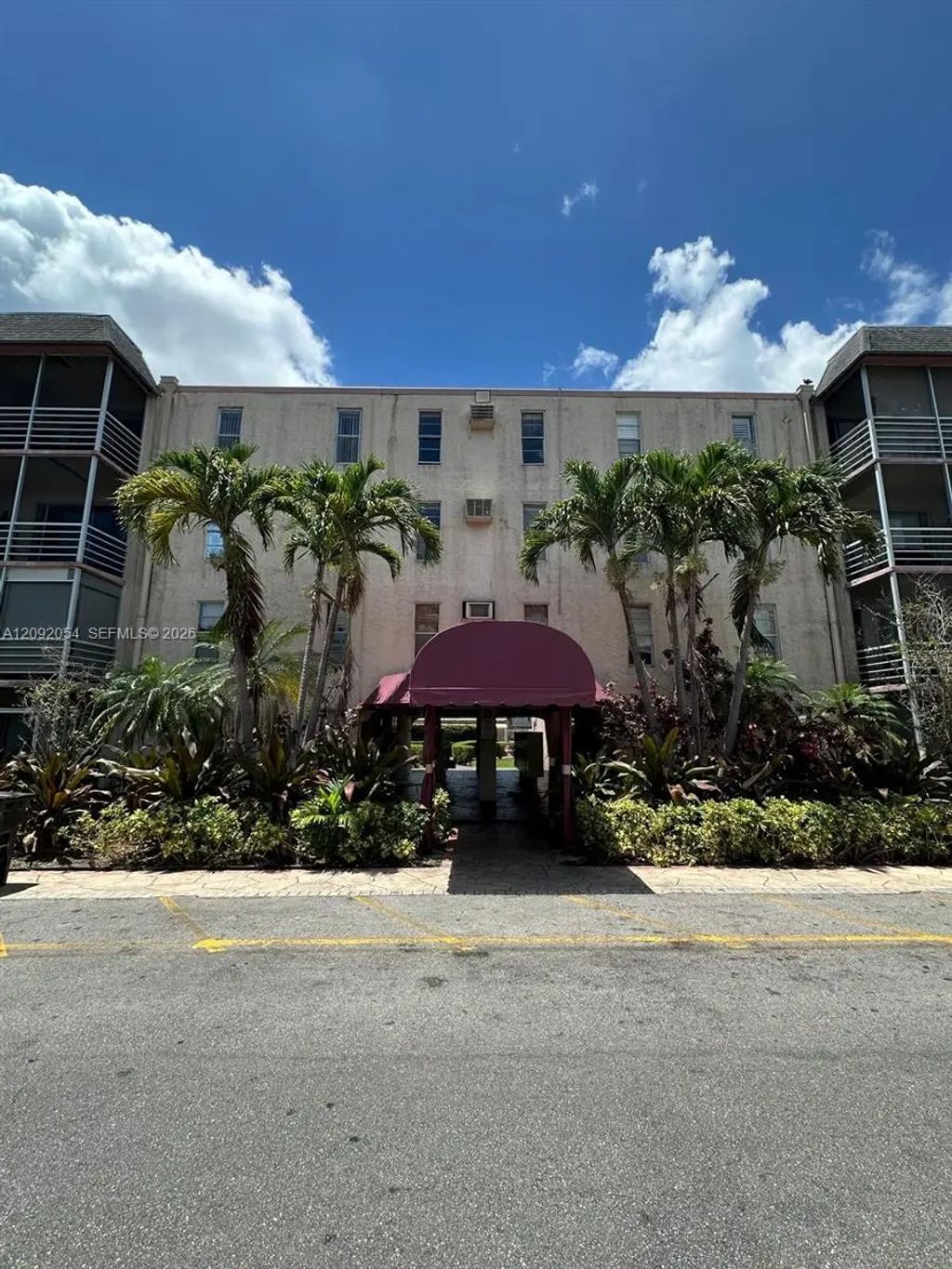 2800 Nw 56th Avenue #g201, Lauderhill