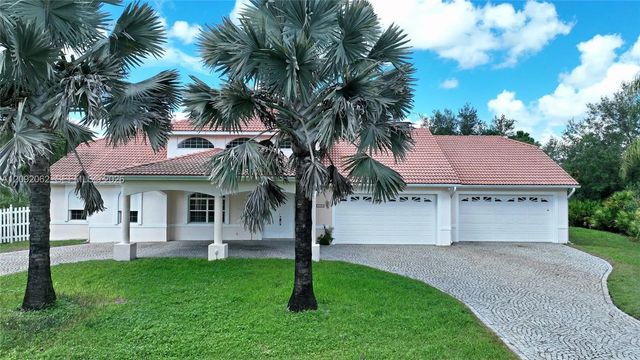 509 Desoto Avenue, Lehigh Acres
