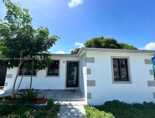 2 of 23 - 10260 Sw 173rd Street, Miami, FL