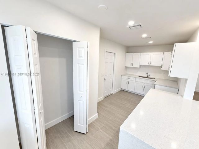 3 of 23 - 10260 Sw 173rd Street, Miami, FL