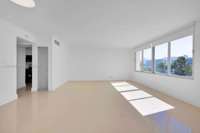 1000 West Avenue #301, Miami Beach