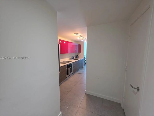 4 of 27 - 1100 S Miami Avenue #3705, Miami, FL
