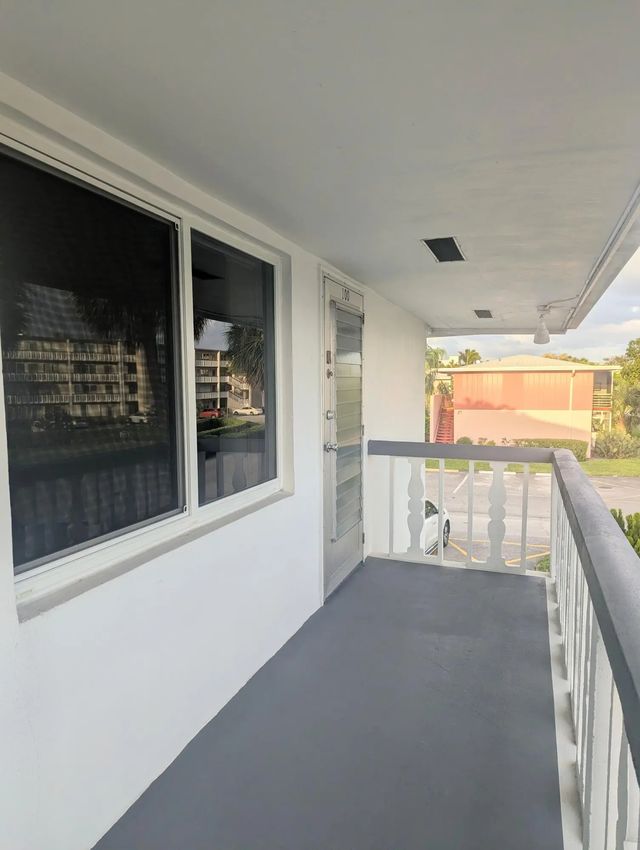 100 Kingswood E, West Palm Beach