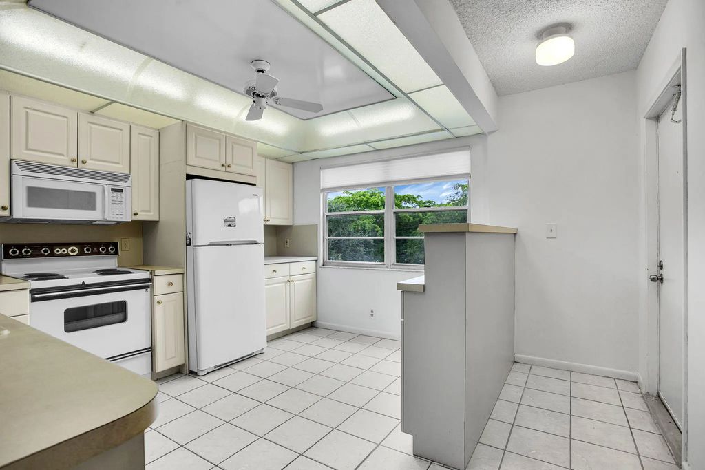 3002 Portofino Isle #m3, Coconut Creek
