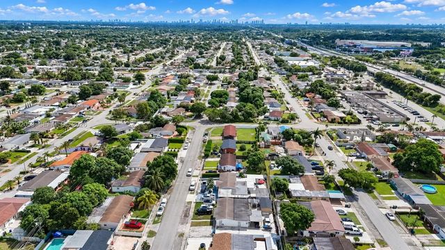 5 of 40 - 4870 Nw 169th Street, Miami Gardens, FL