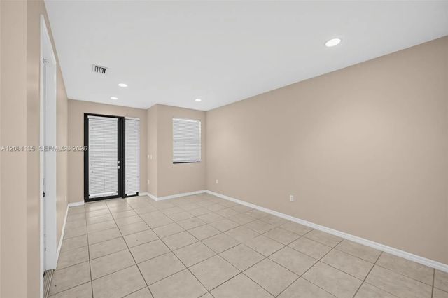 5 of 23 - 627 Ne 35th Avenue, Homestead, FL
