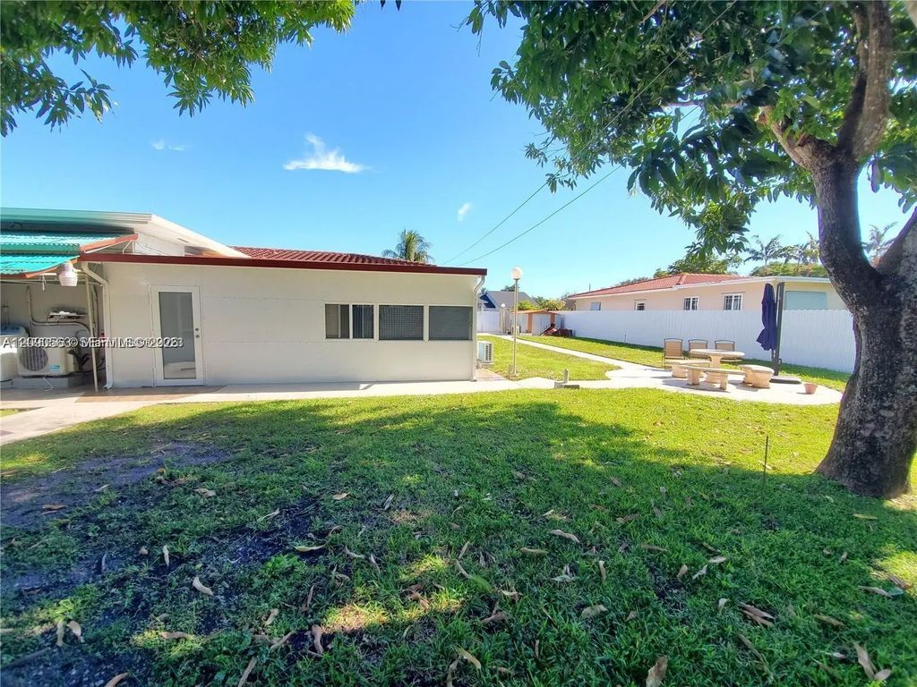 140 Iroquois Street #a, Miami Springs