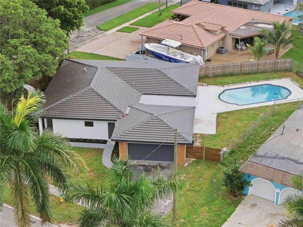 4280 Nw 12th Street, Coconut Creek