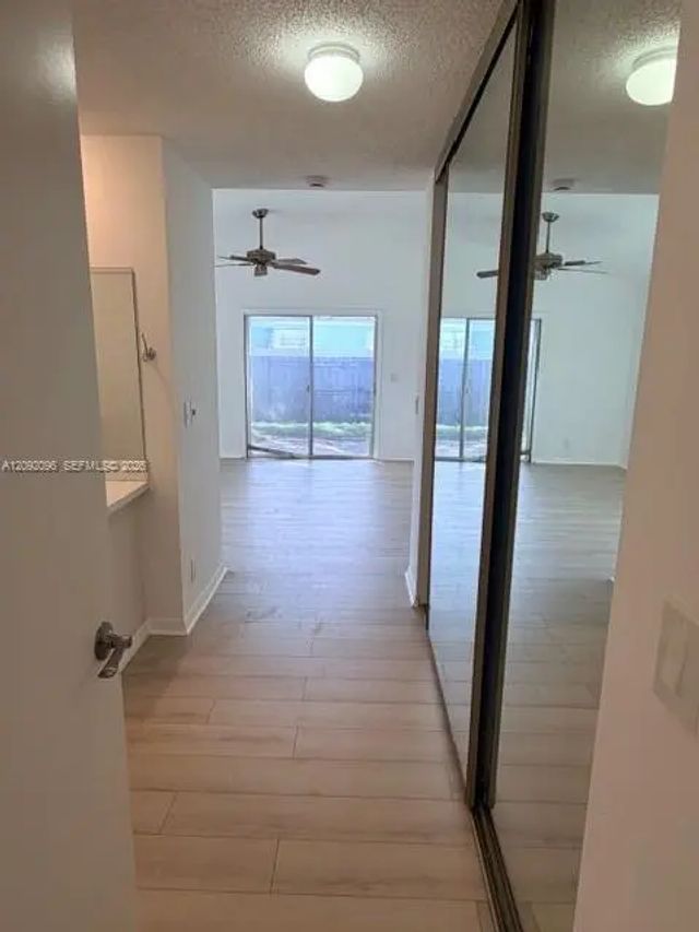 4 of 21 - 5688 Dewberry Way, West Palm Beach, FL