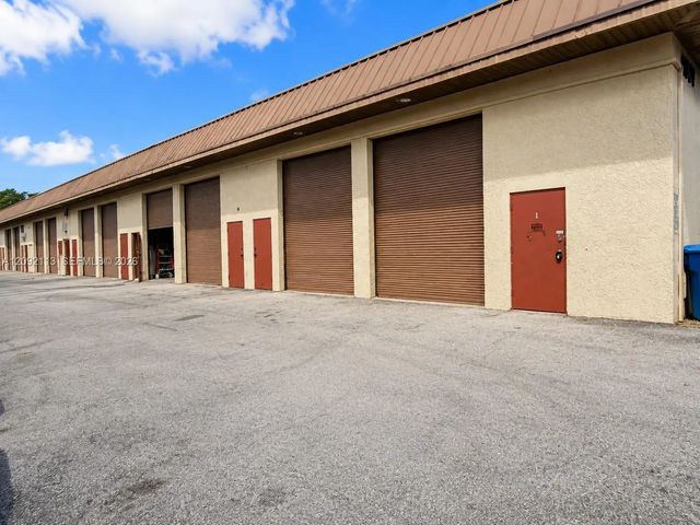 1901 Nw 32nd Street #6, Pompano Beach