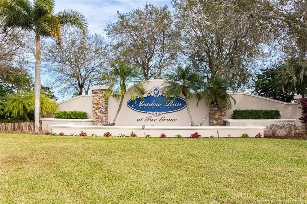 5951 Sw Saddlebrook Lane, Palm City