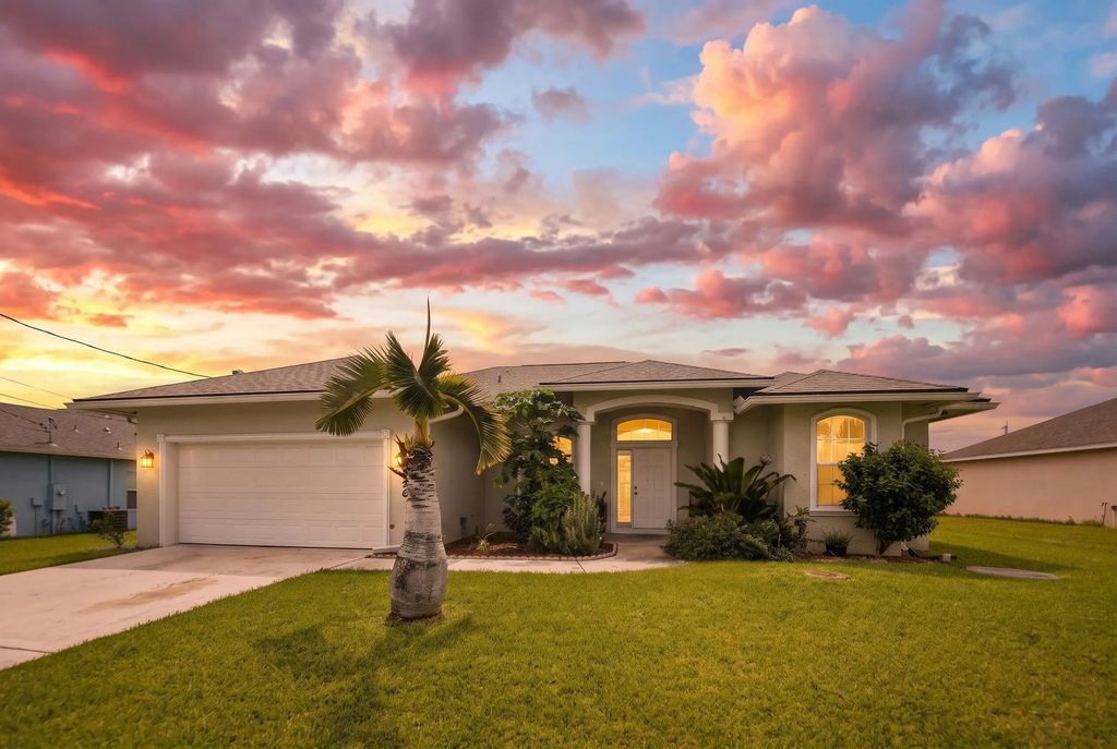 726 Sw Jaslo Avenue, Port St. Lucie
