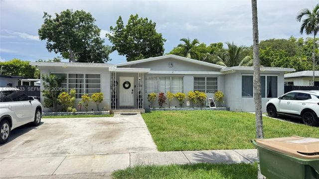 13260 Ne Miami Court, North Miami