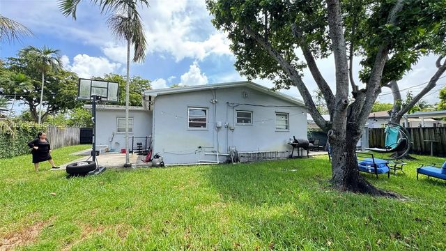 4 of 38 - 13260 Ne Miami Court, North Miami, FL