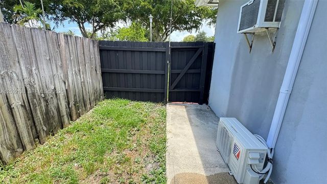 5 of 38 - 13260 Ne Miami Court, North Miami, FL