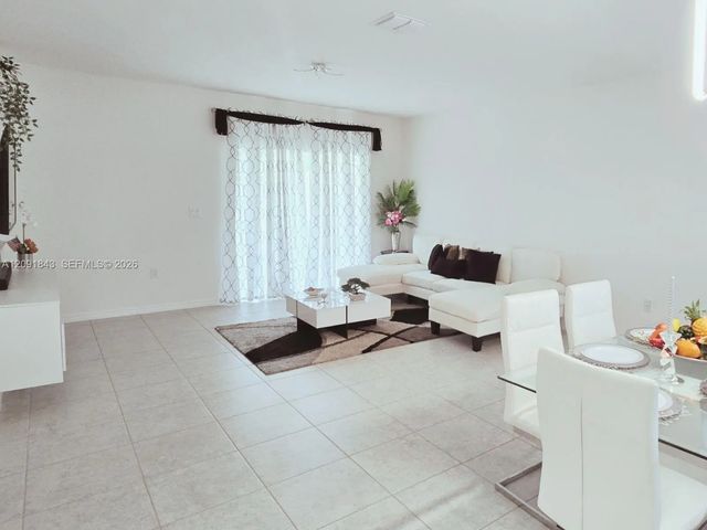 4 of 27 - 5539 Maddie Drive, , FL