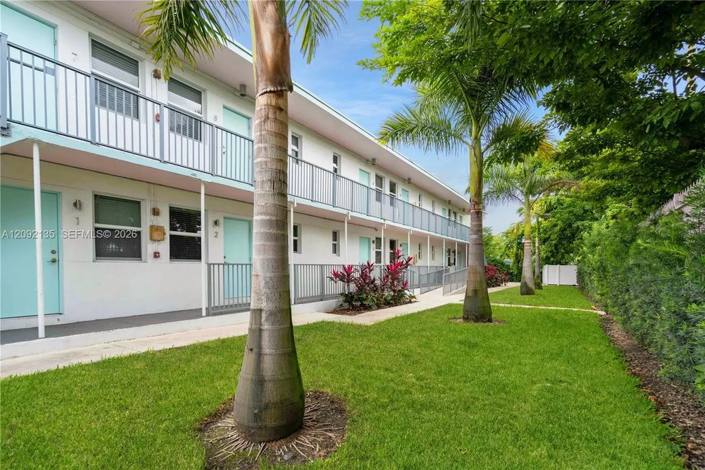 1950 Nw 2nd Court #5, Miami