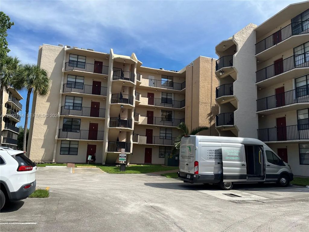 3500 Blue Lake Drive #401, Pompano Beach