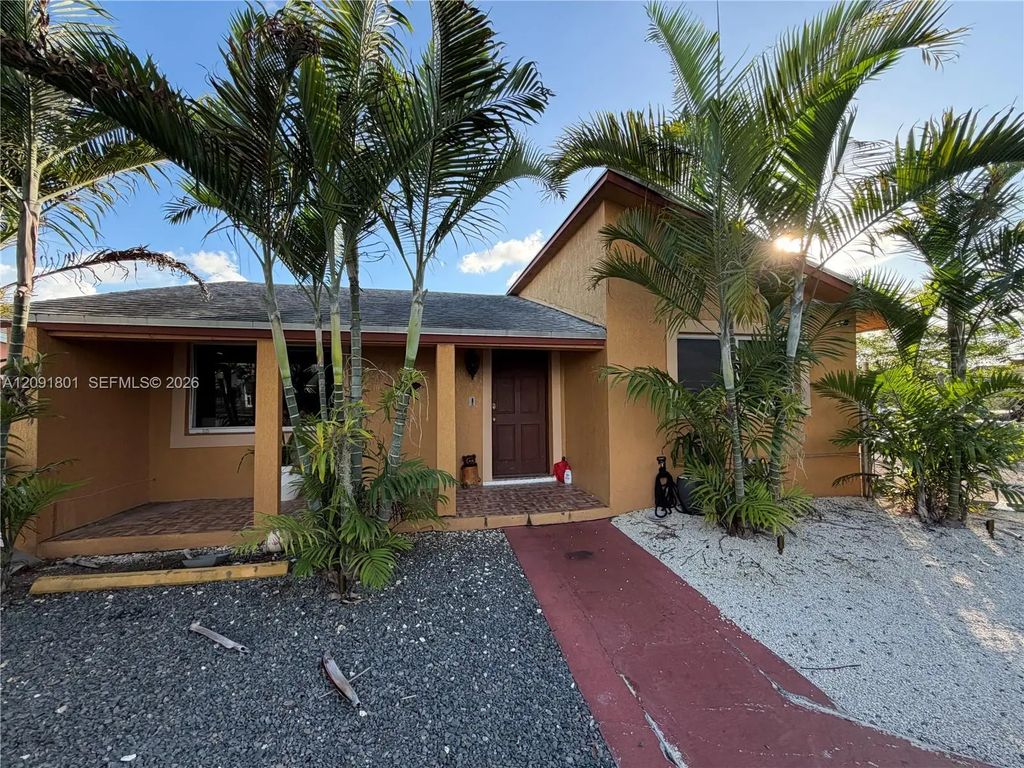 30486 Sw 162nd Place, Homestead