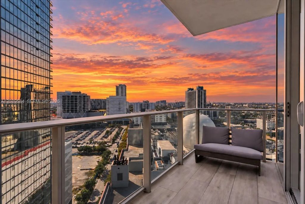 851 Ne 1st Avenue #1712, Miami