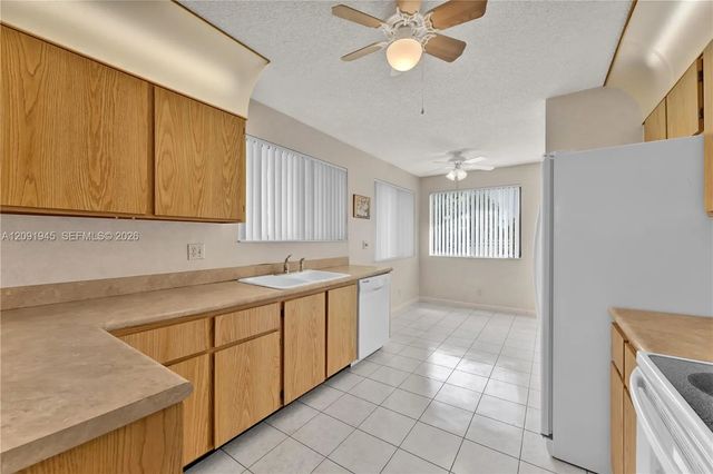 4 of 22 - 9351 Sw 23rd Street #3304, Davie, FL