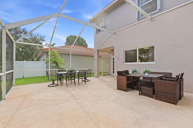 5 of 38 - 19257 Nw 14th Street, Pembroke Pines, FL