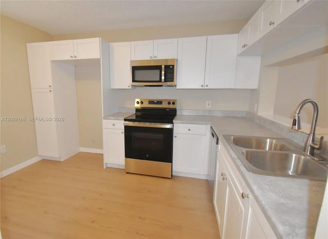 2 of 18 - 10360 Nw 30th Court #405, Sunrise, FL