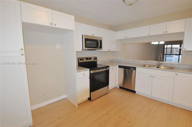 3 of 18 - 10360 Nw 30th Court #405, Sunrise, FL