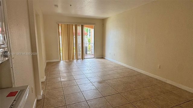 3 of 26 - 17650 Nw 73rd Avenue #104-18, Hialeah, FL