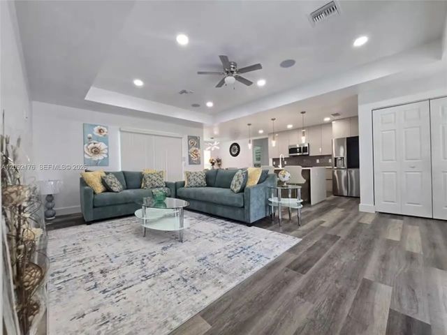 3 of 41 - 2618 Ne 2 Avenue, Cape Coral, FL
