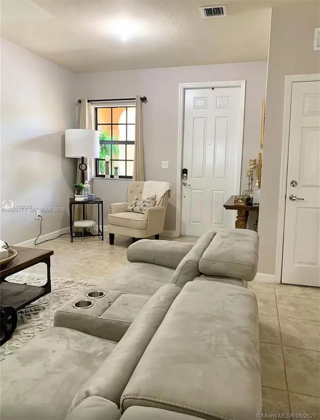 3 of 15 - 373 Ne 37th Avenue, Homestead, FL