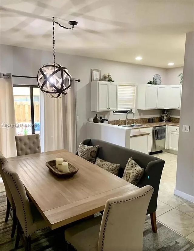 5 of 15 - 373 Ne 37th Avenue, Homestead, FL