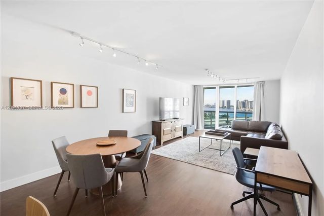 19380 Collins Avenue #1219, Sunny Isles Beach