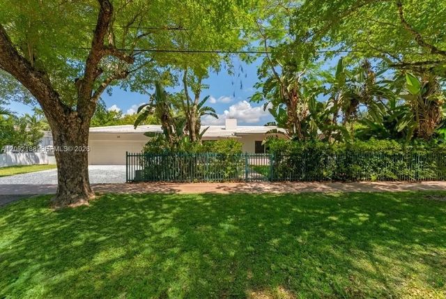 739 S Alhambra Circle, Coral Gables