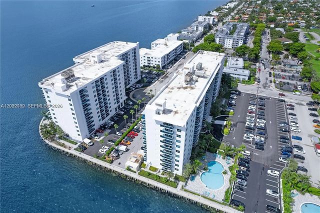 2 of 35 - 7501 E Treasure Drive #2m, North Bay Village, FL