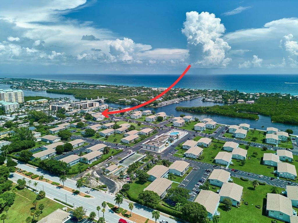 210 Horizons E #208, Boynton Beach