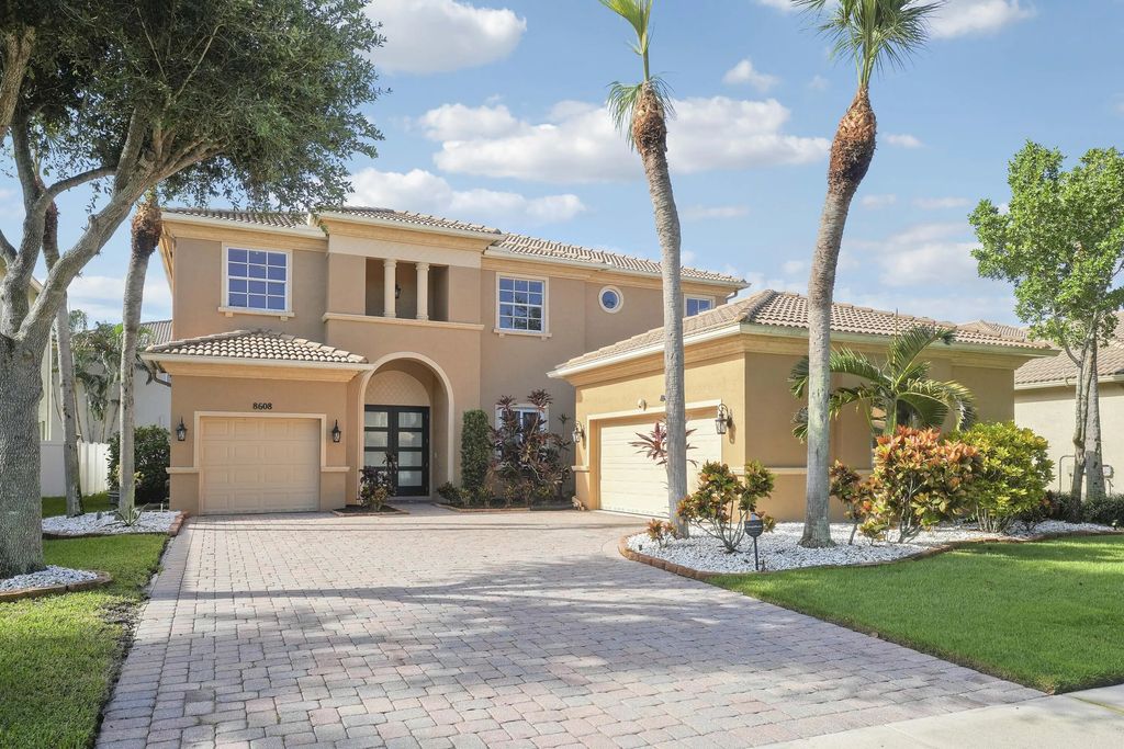 8608 Palisades Lakes Drive, West Palm Beach