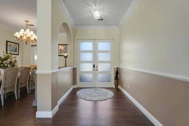 5 of 35 - 8608 Palisades Lake Drive, West Palm Beach, FL