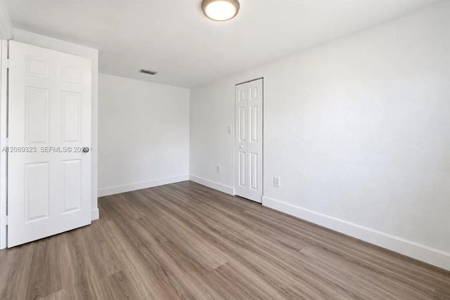 5 of 16 - 10805 Nw 10th Avenue, Miami, FL