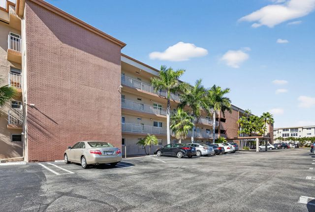 2 of 35 - 2615 Ne 1st Court #201, Boynton Beach, FL