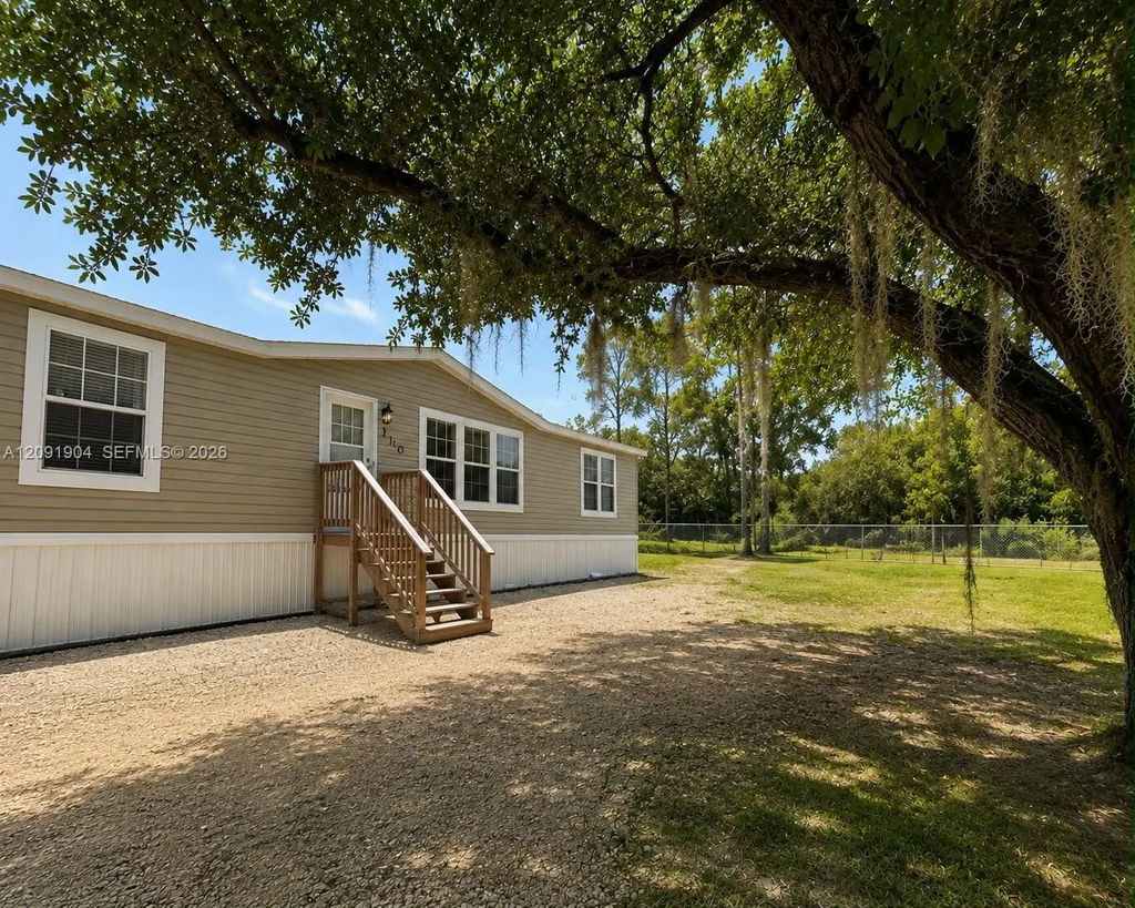 130 Ave Del Centro, Clewiston