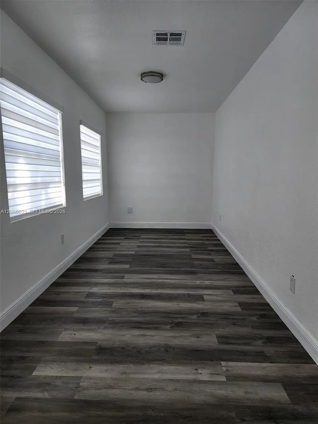 5 of 14 - 1250 Nw 55th Street, Miami, FL