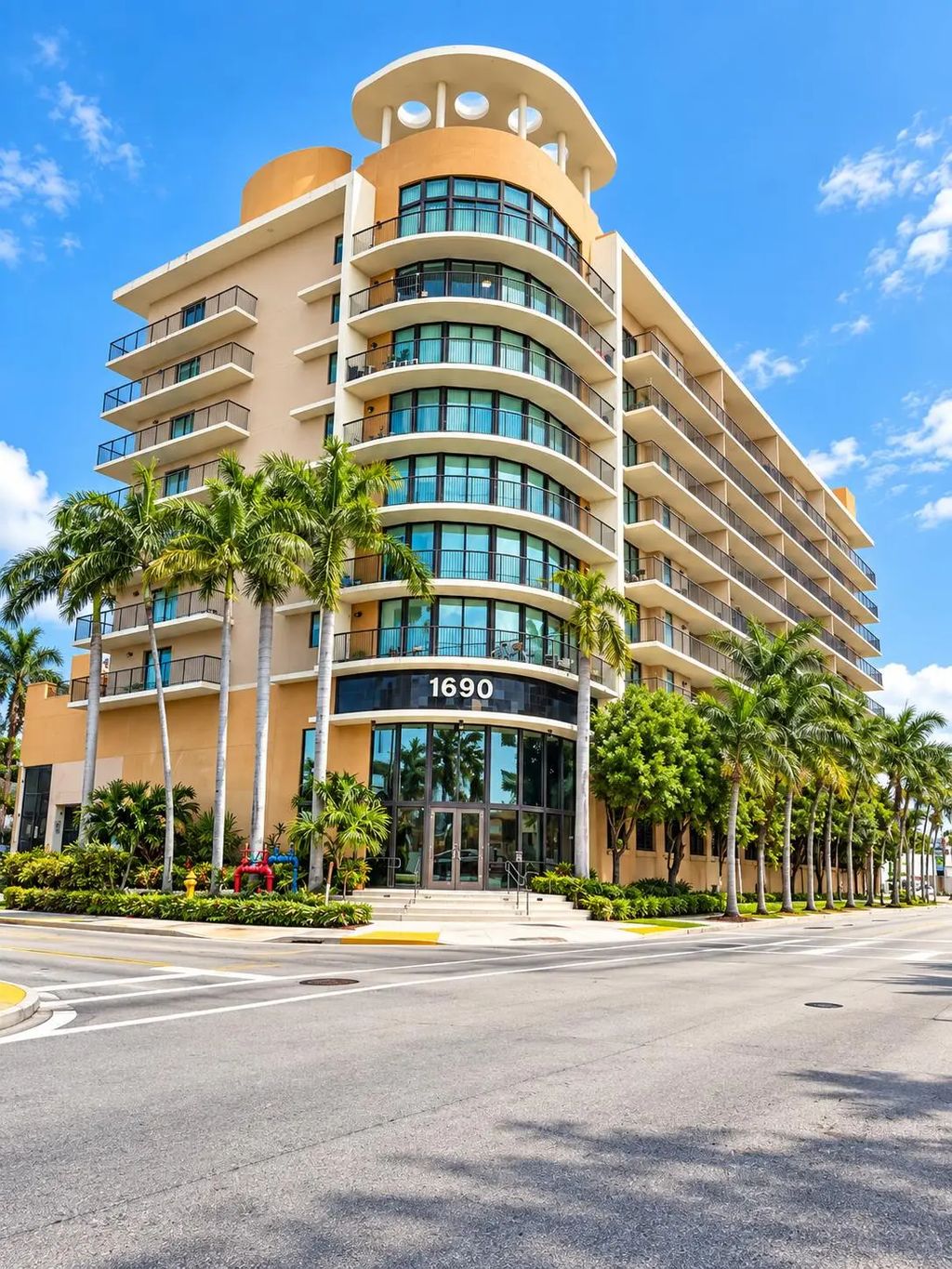 1690 Sw 27th Avenue #306, Miami