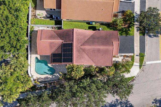 2 of 36 - 890 San Remo Drive, Weston, FL